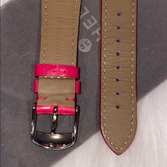 20mm Michele Patent Leather Strap - Picture 5 of 5